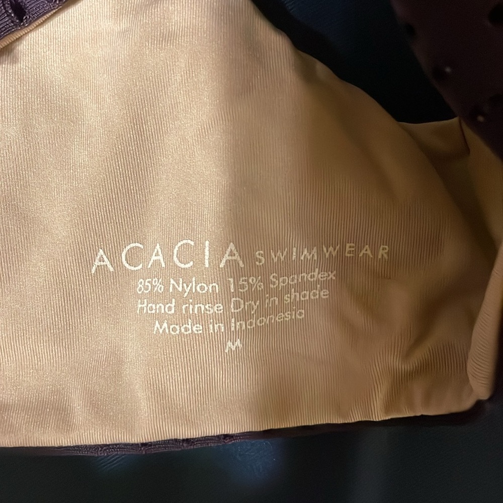 Acacia Racerback Mesh Top - Picture 3 of 3